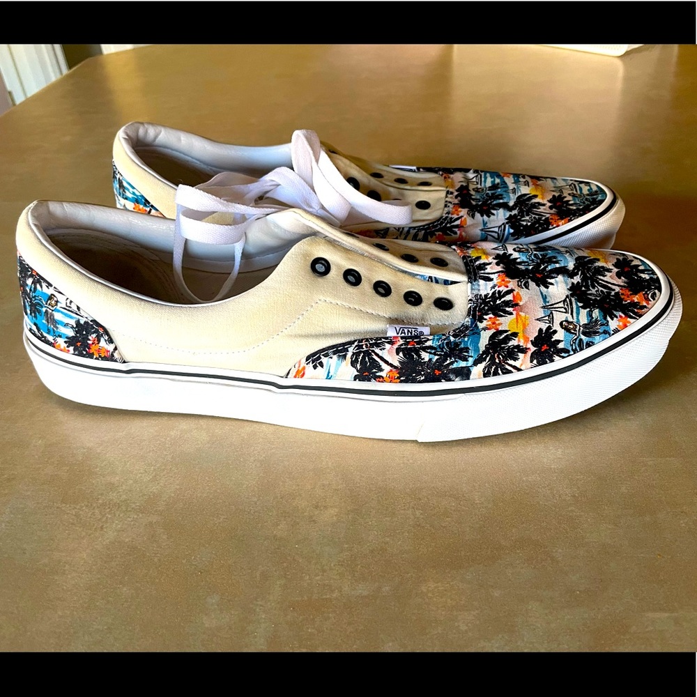Mens Vans Shoes Size 18 for my tall fam!